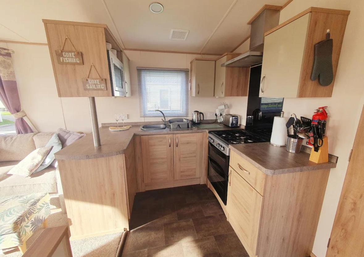 15 Kestrel Close Hot Tub Retreat Tattershall Eksteriør billede